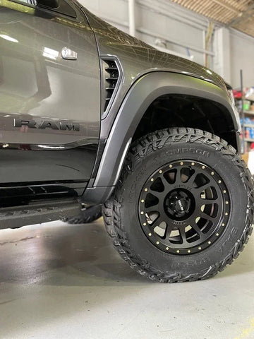 mickey thompson baja at tyres 35x12.5R22
